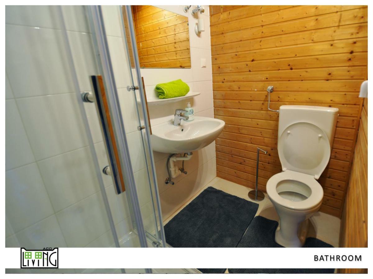 Aco Living - A Cheap Overnight Klagenfurt am Woerthersee Exteriör bild