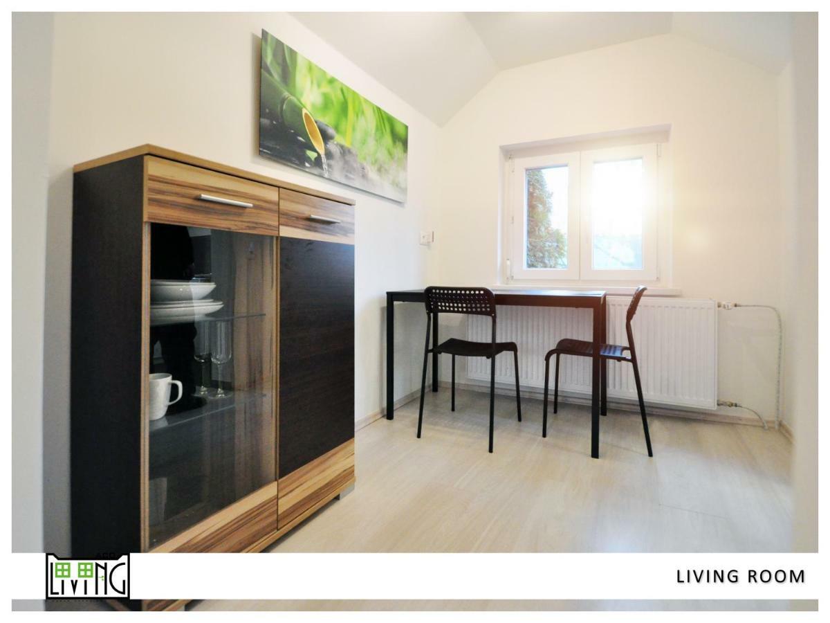 Aco Living - A Cheap Overnight Klagenfurt am Woerthersee Exteriör bild